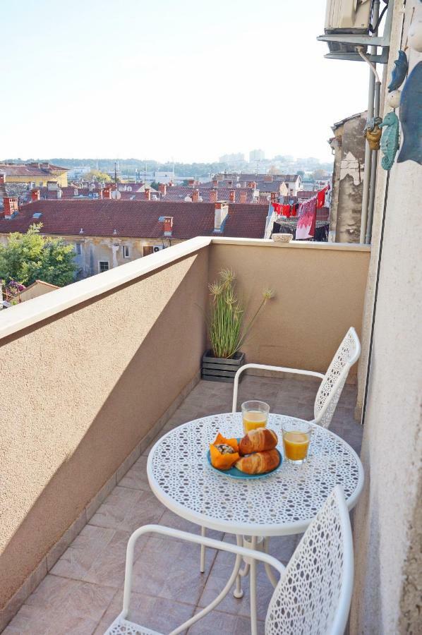 PUY Apartments Epulon מראה חיצוני תמונה