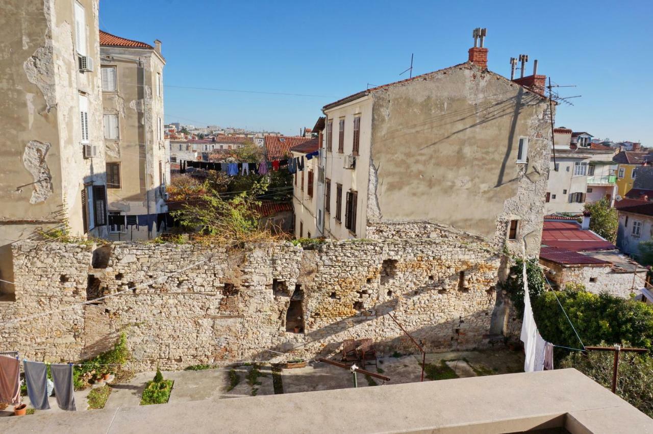 PUY Apartments Epulon מראה חיצוני תמונה