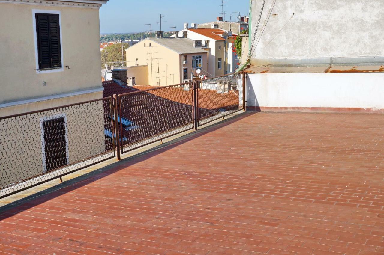 PUY Apartments Epulon מראה חיצוני תמונה